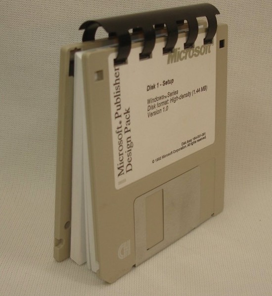 Креативные идеи: блокнот в виде дискеты