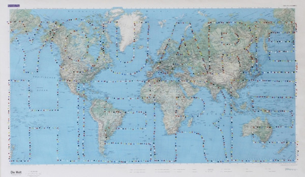 Карты мира, созданные из булавок (2)